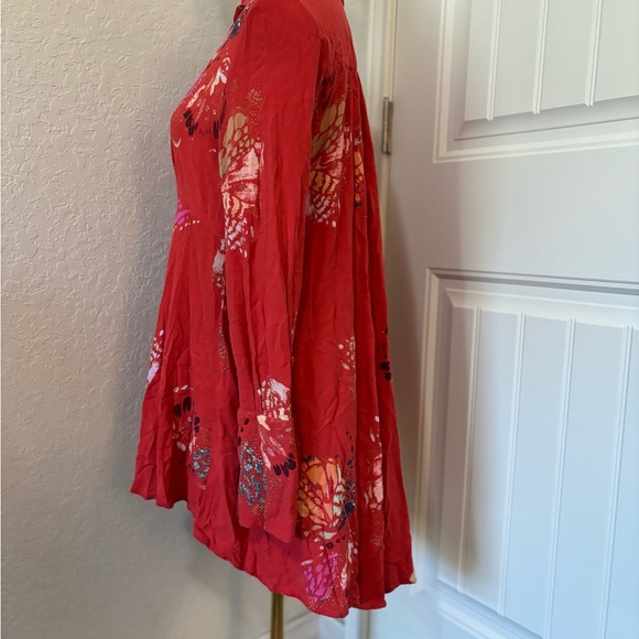 Free People
Field Of Butterflies Semi-Sheer Tunic  S - Picture 6 of 9